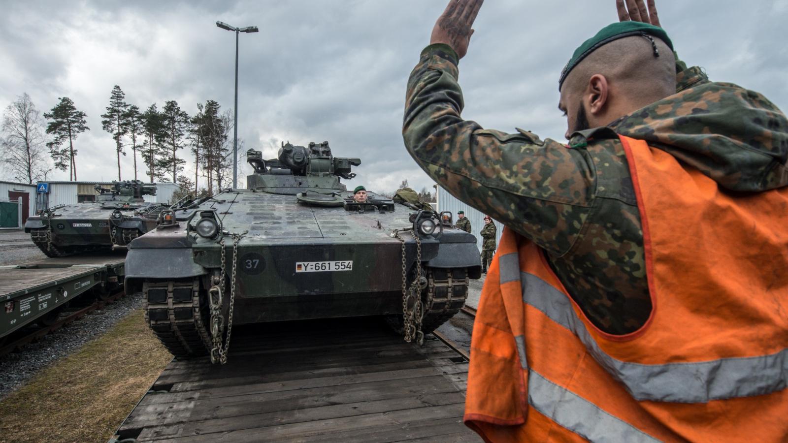 Már két jelentés mutatta ki, hogy a német hadsereg az alapfelszerelésben is hiányt szenved