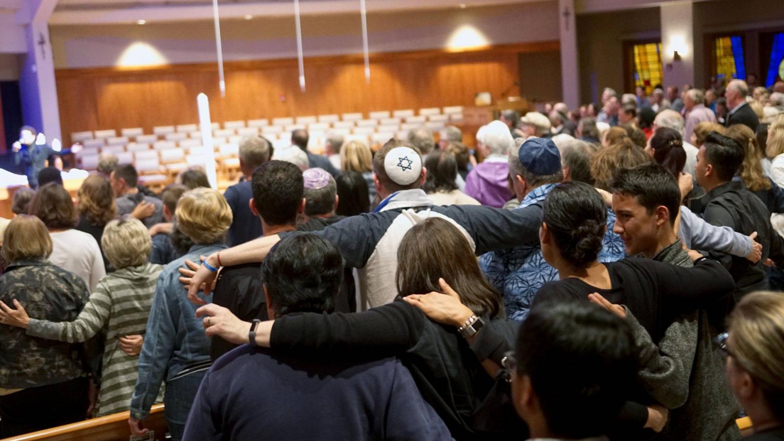 One dead, three injured in US synagogue shooting