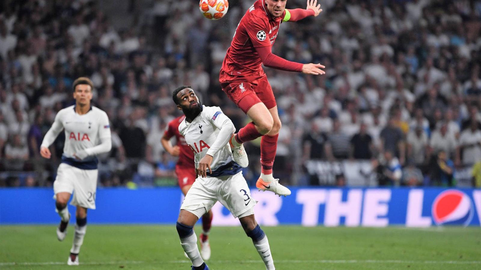 Jordan Henderson fejese volt a BL-döntő egyik leglátványosabb megmozdulása