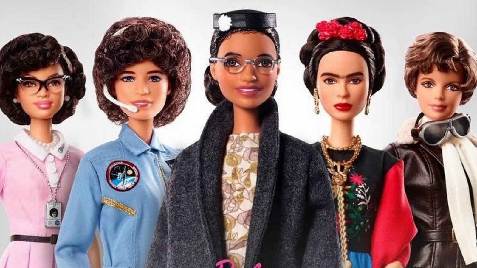 Balról jobbra: Katherine Johnson, Sally Ride, Rosa Parks, Frida Kahlo, Amelia Earhart