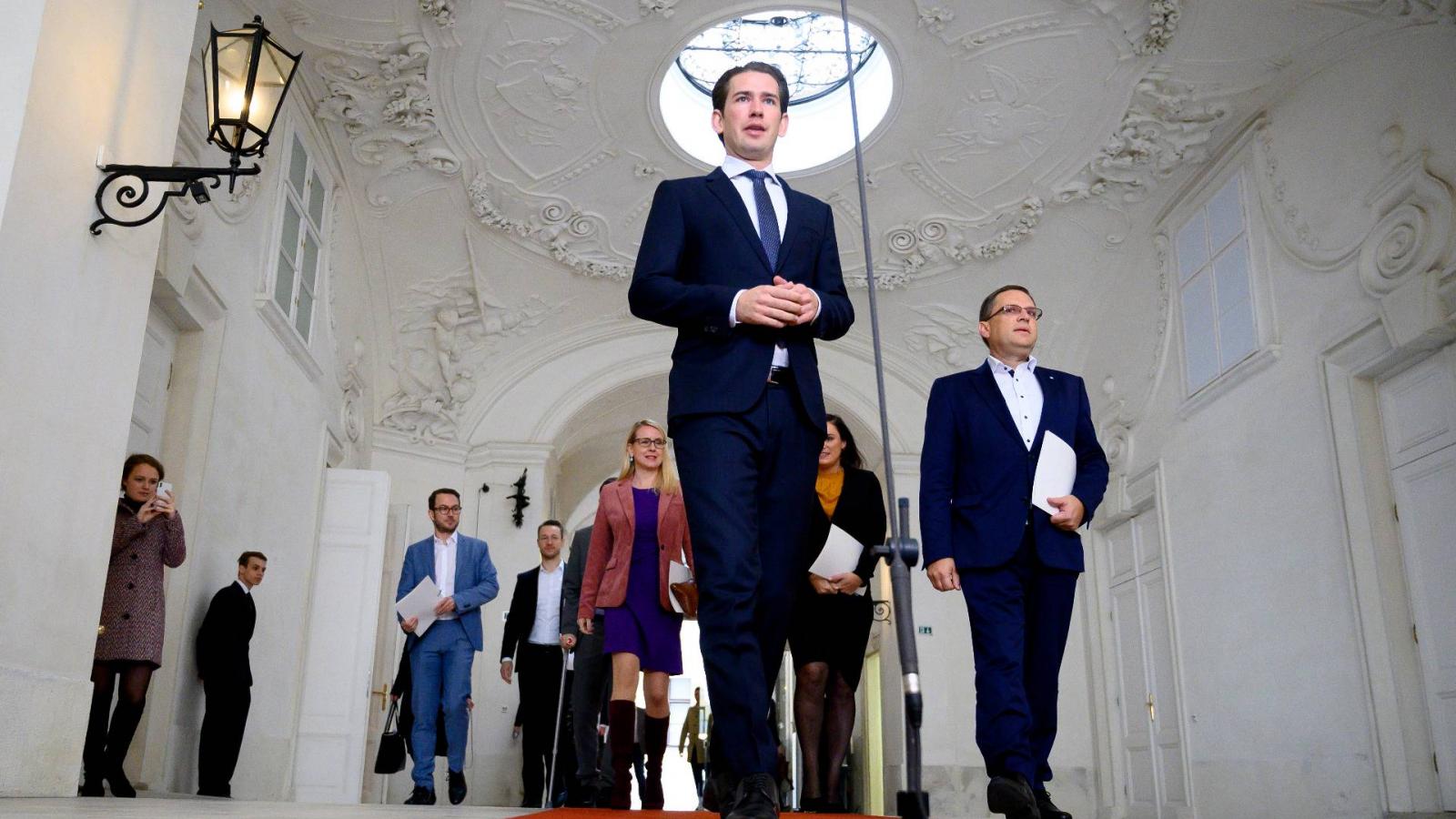 Kurz, mielőtt a Zöldekkel való tárgyalás elkezdődött volna