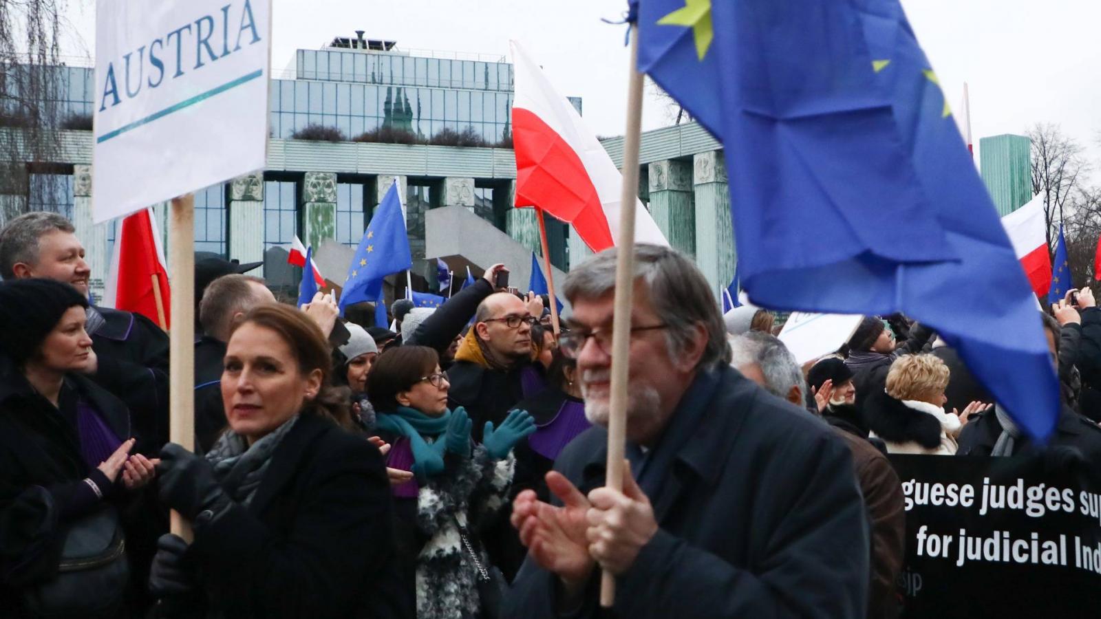 A lengyel bírák január 11-én tüntettek Varsóban