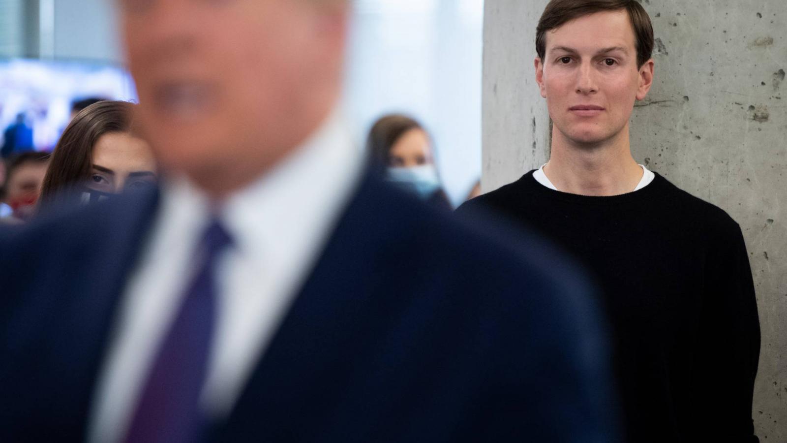 Jared Kushner elnöki vej és tanácsadó mindeddig Donald Trump mögött állt