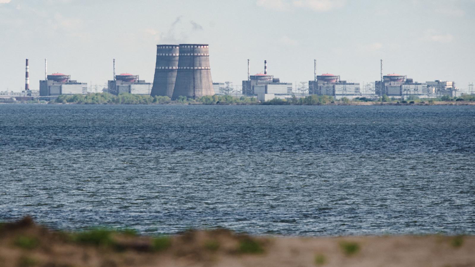 Európa legnagyobb nukleáris létesítménye, a Zaporizzsja atomerőmű