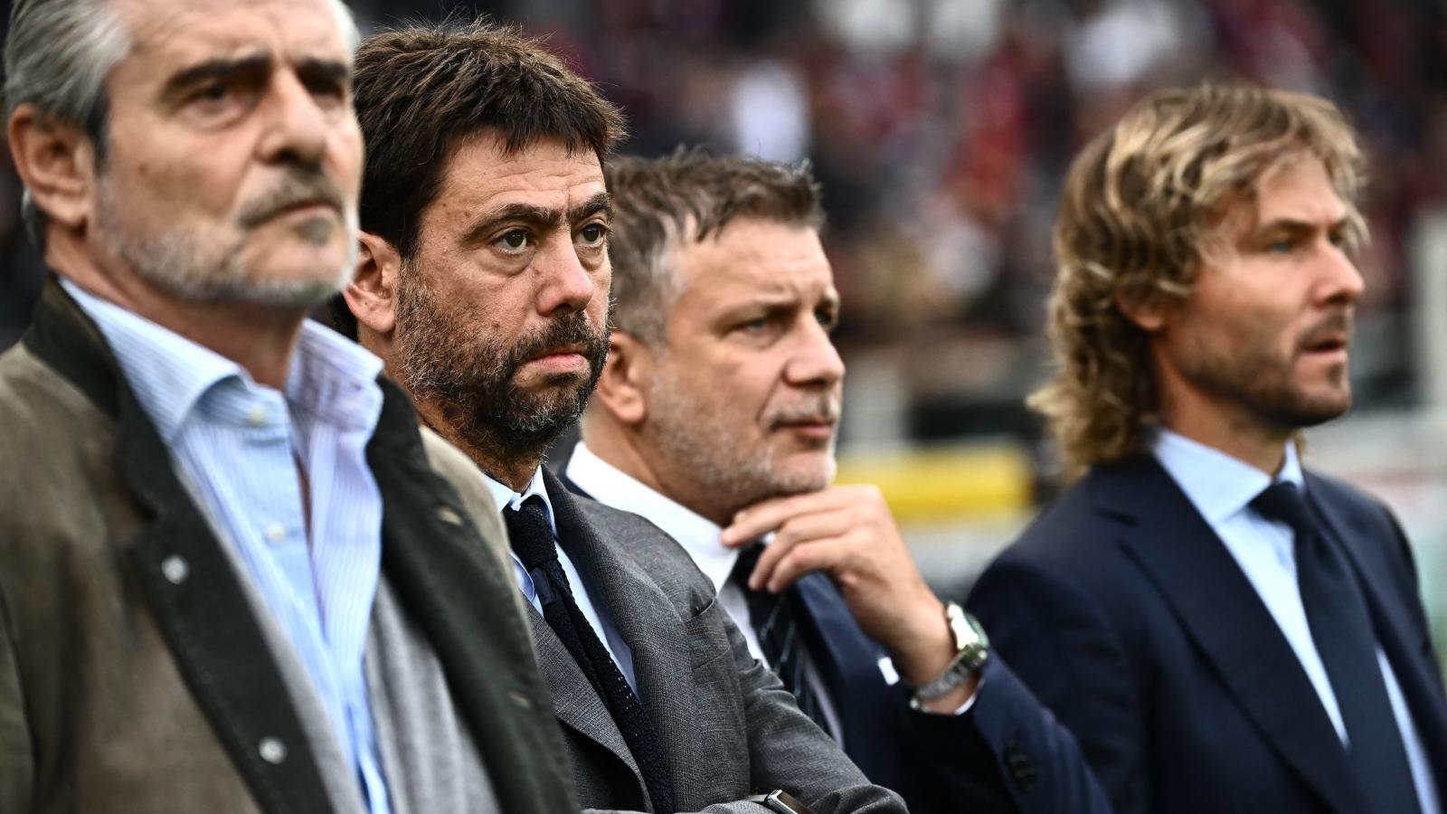 A nyomozás lemondásra kényszerítette őket (balról:
Maurizio Arrivabene ügyvezető
igazgató, Andrea Agnelli elnök,
Federico Cherubini sportkoordinátor és
Pavel Nedved alelnök)