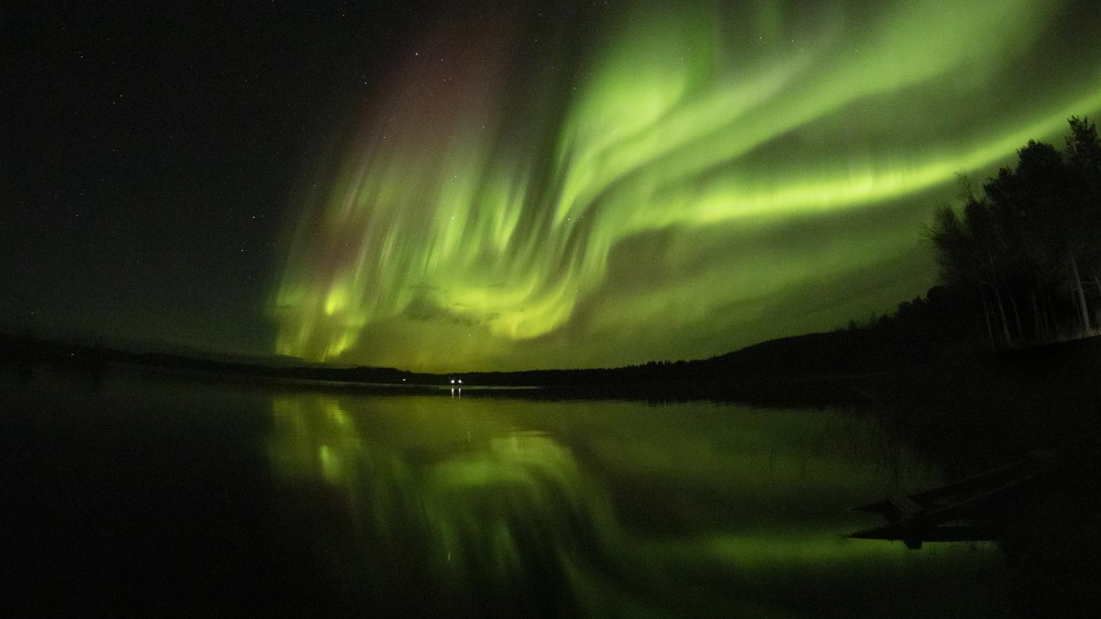 Aurora borealis 2022. október 24-én az északi sark­kör körül Rovaniemi közelében, Finnországban