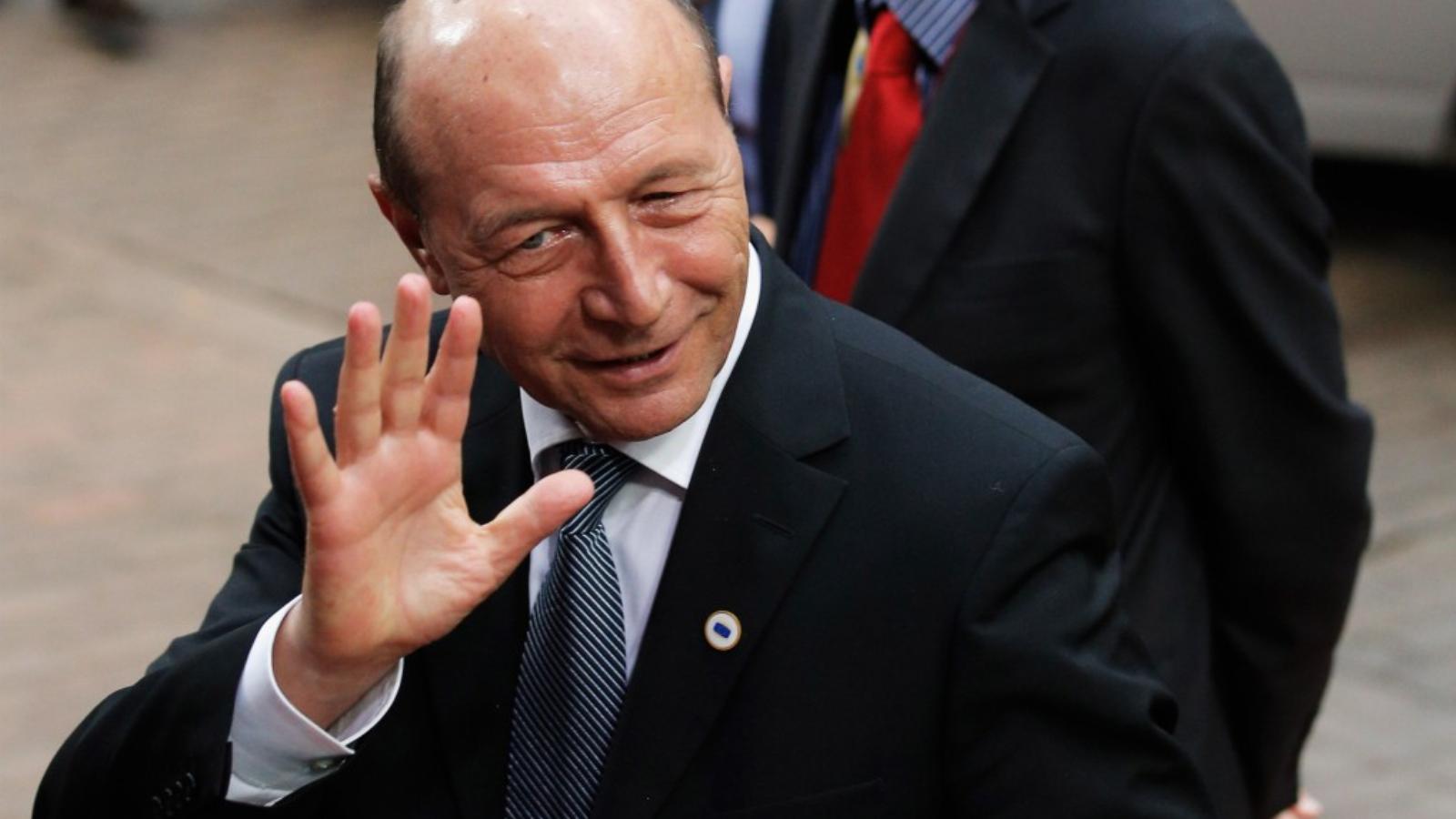 Basescu tíz év után, decemberben adja át a Cotroceni-palotát FOTÓ: EUROPRESS/GETTY IMAGES/DEAN MOUHTAROPOULOS