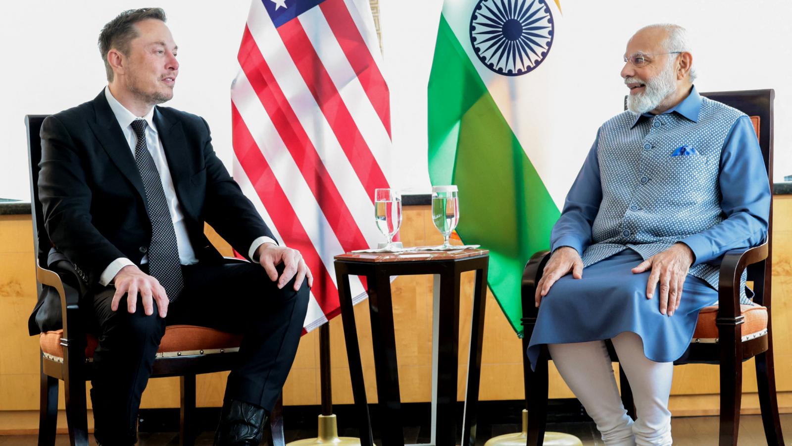 Narendra Modi négynapos amerikai látogatása mindkét félnek fontos. A stratégiai partnerség érdekében Washington szemet huny Újdelhi demokráciadeficitje és orosz kapcsolatai felett