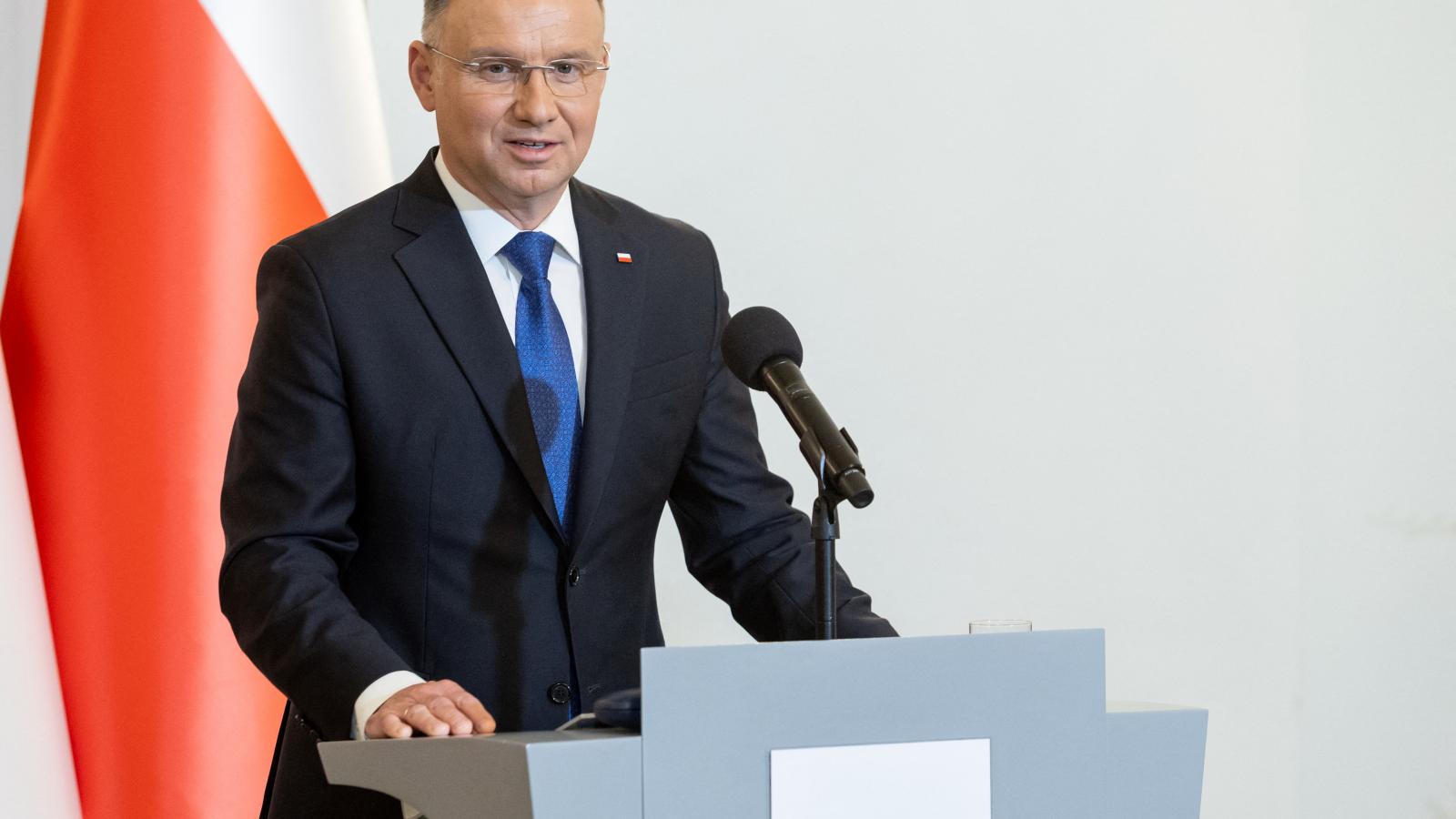 Andrzej Duda köztársasági elnök húzza az időt