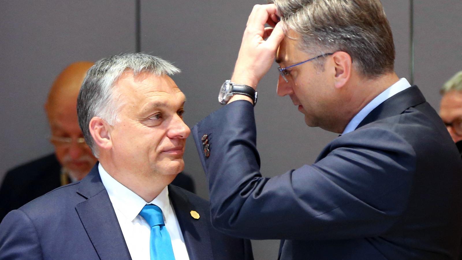 Orbán Viktor horvát kollégájával, Andrej Plenkovićcsal a 2019. május 28-i EU-csúcson