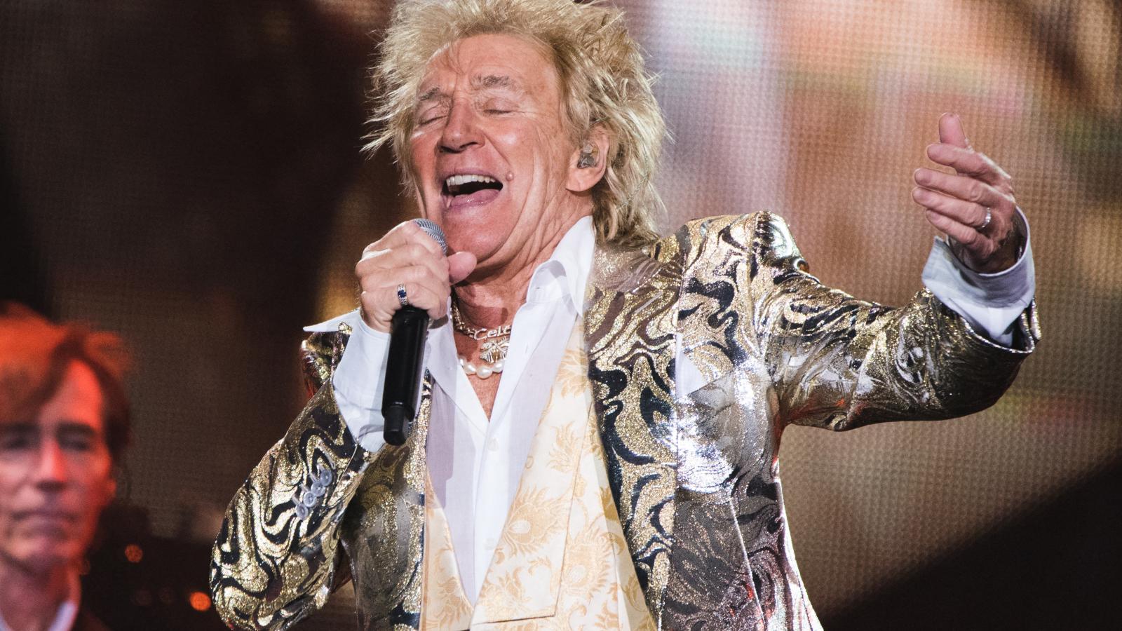 Rod Stewart számos világslágert jegyez. Zenei katalógusának eladásával nem ő a csúcstartó