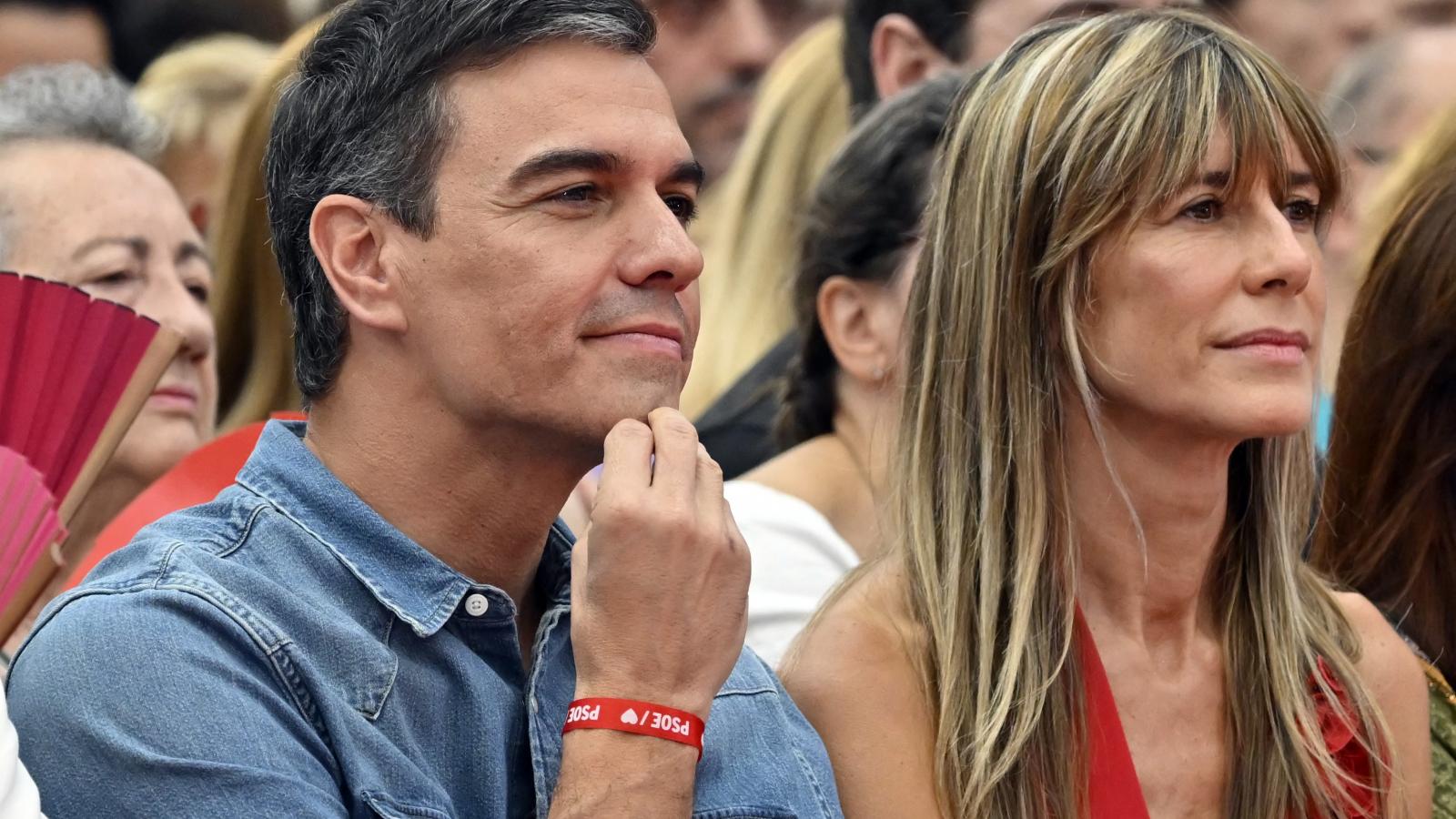 Pedro Sánchez spanyol kormányfő és felesége, Begona Gómez