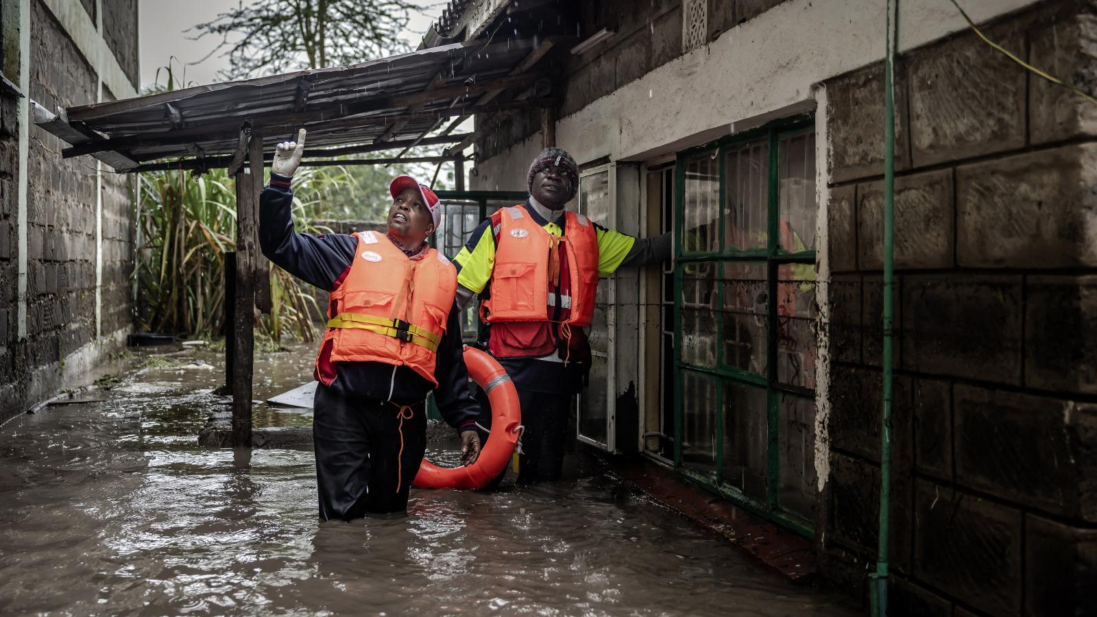 Kenyában hetek óta szakadatlanul esik