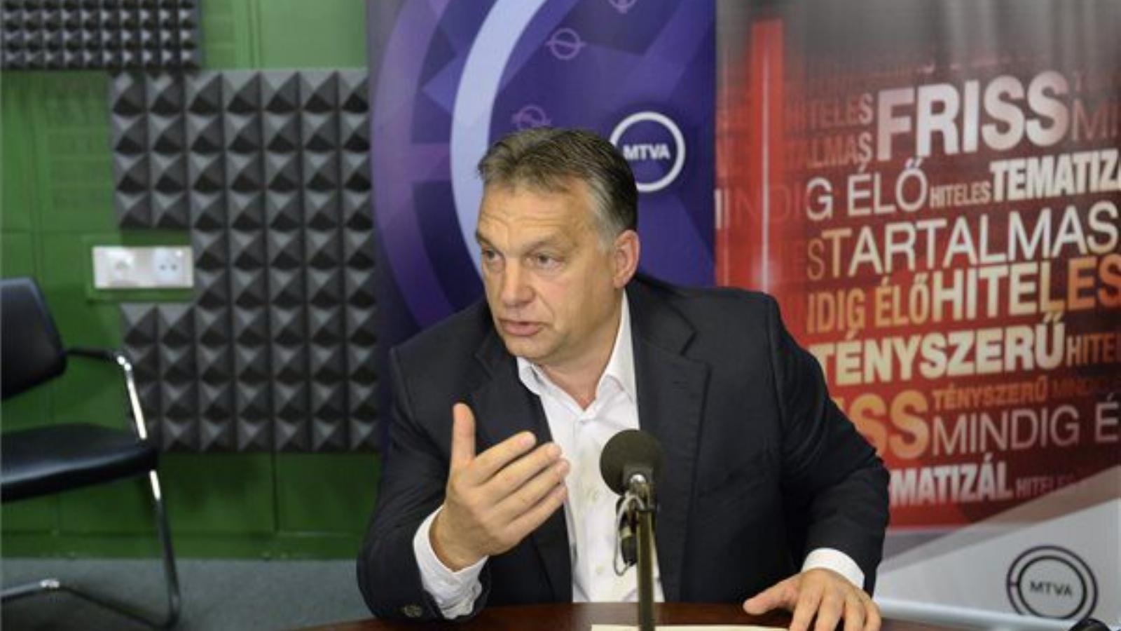 Orbán Viktor a rádióstúdióban egy korábbi interjún. FOTÓ: MTI, Soós Lajos