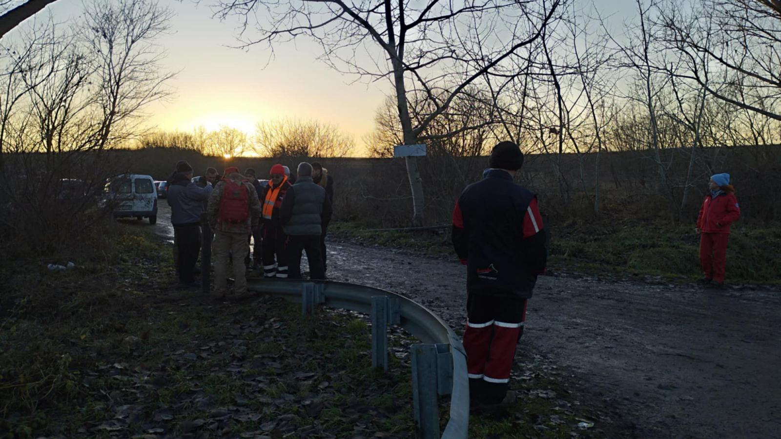 Az eltűnt fiatalembert napokig keresték a környéken kutyákkal, drónnal és helikopterrel is