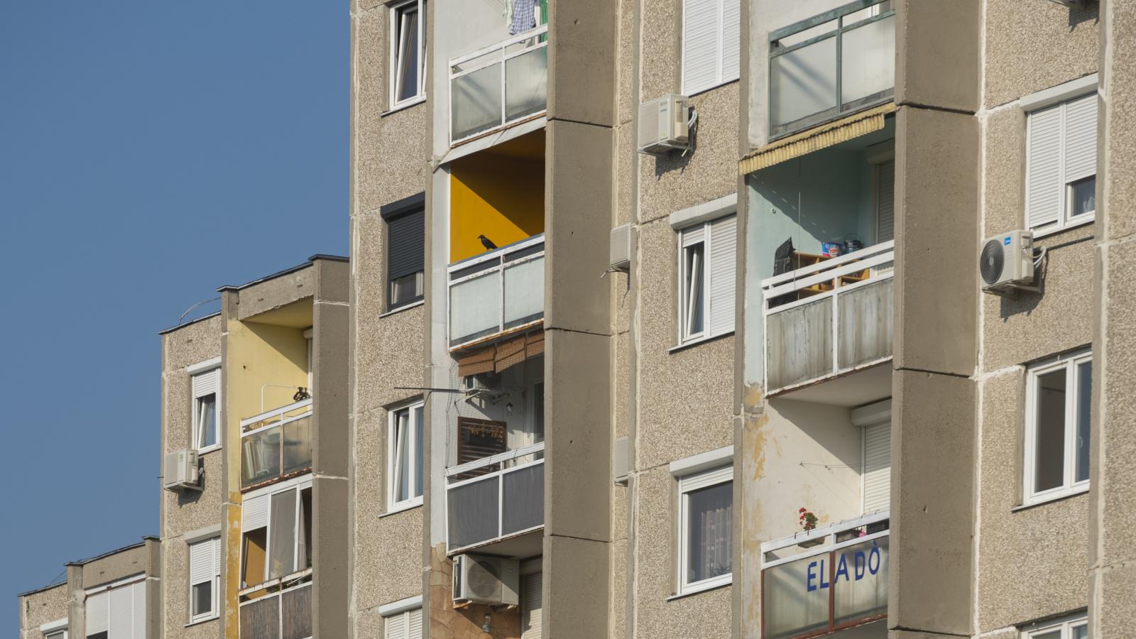 Panelrengeteg. Felújítási programot indítana a főváros