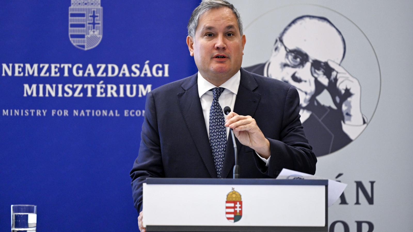 Nagy Márton nemzetgazdasági miniszter a Demján Sándor Programról tartott sajtótájékoztatón