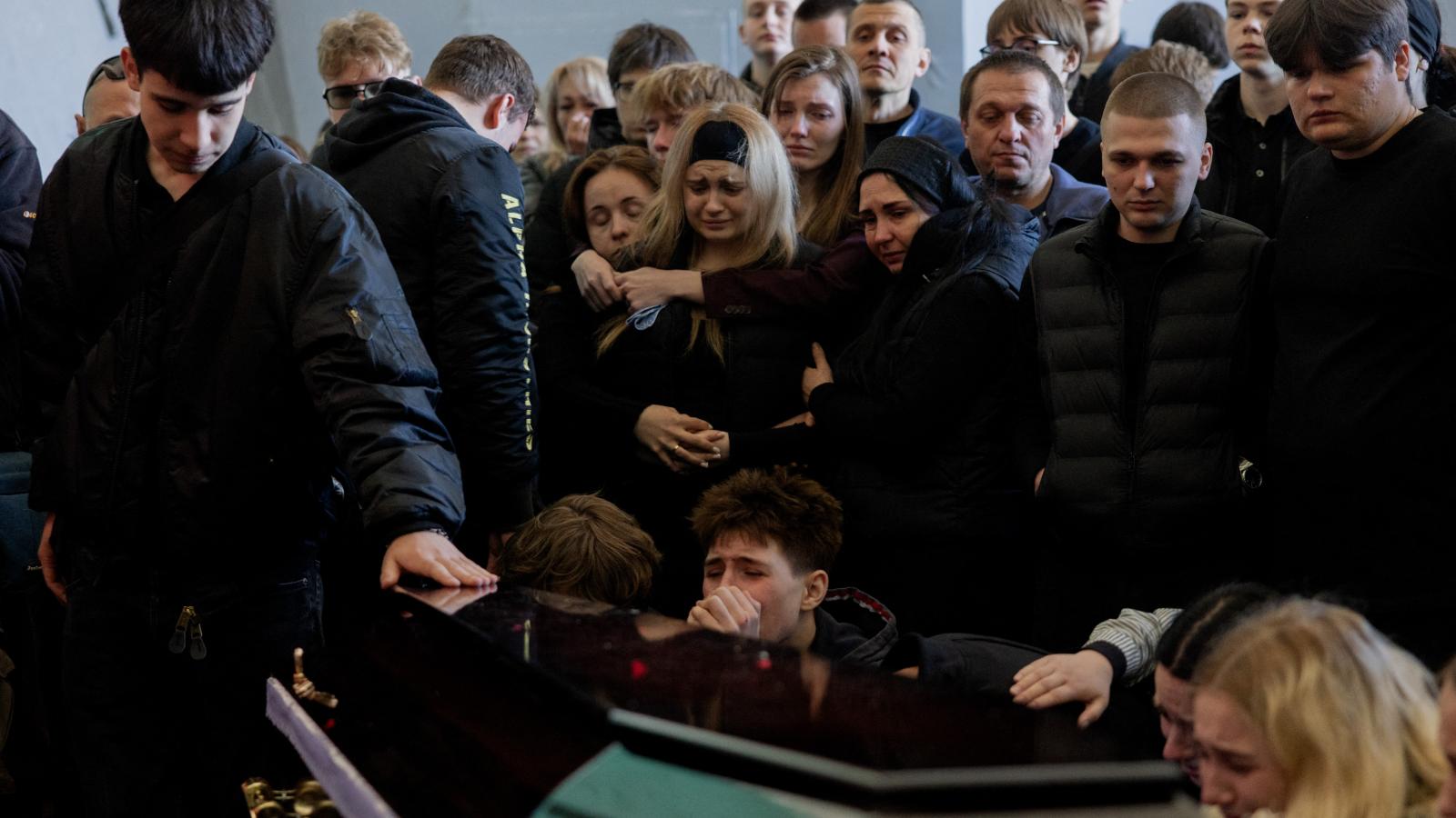 Hétfőn temették Kijevben az áldozatokat