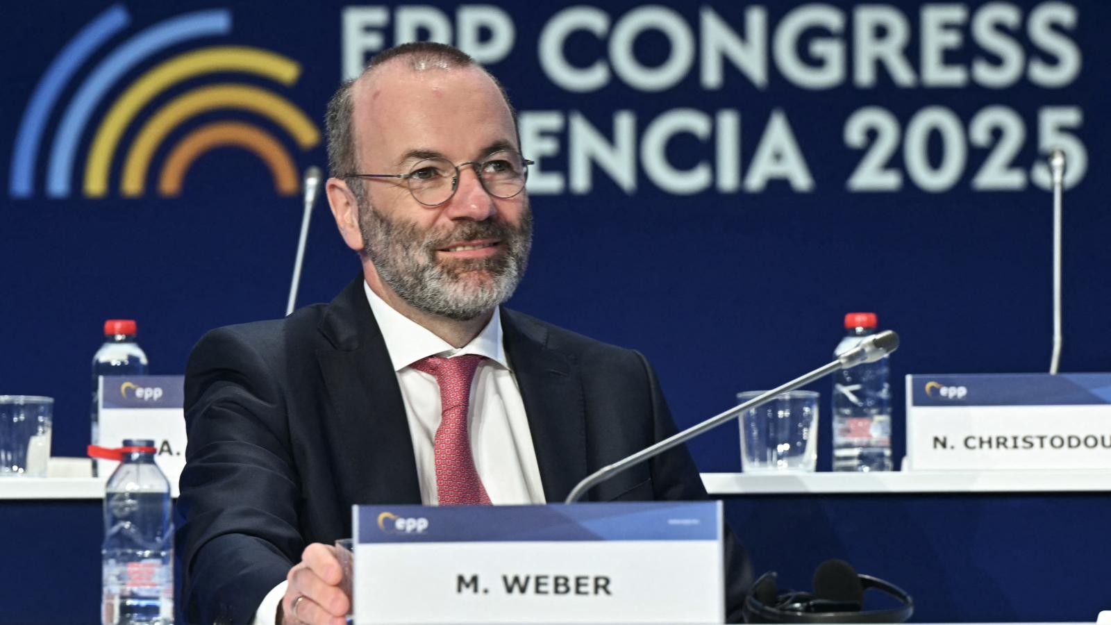 Manfred Weber az EPP ülésén április 30-án 