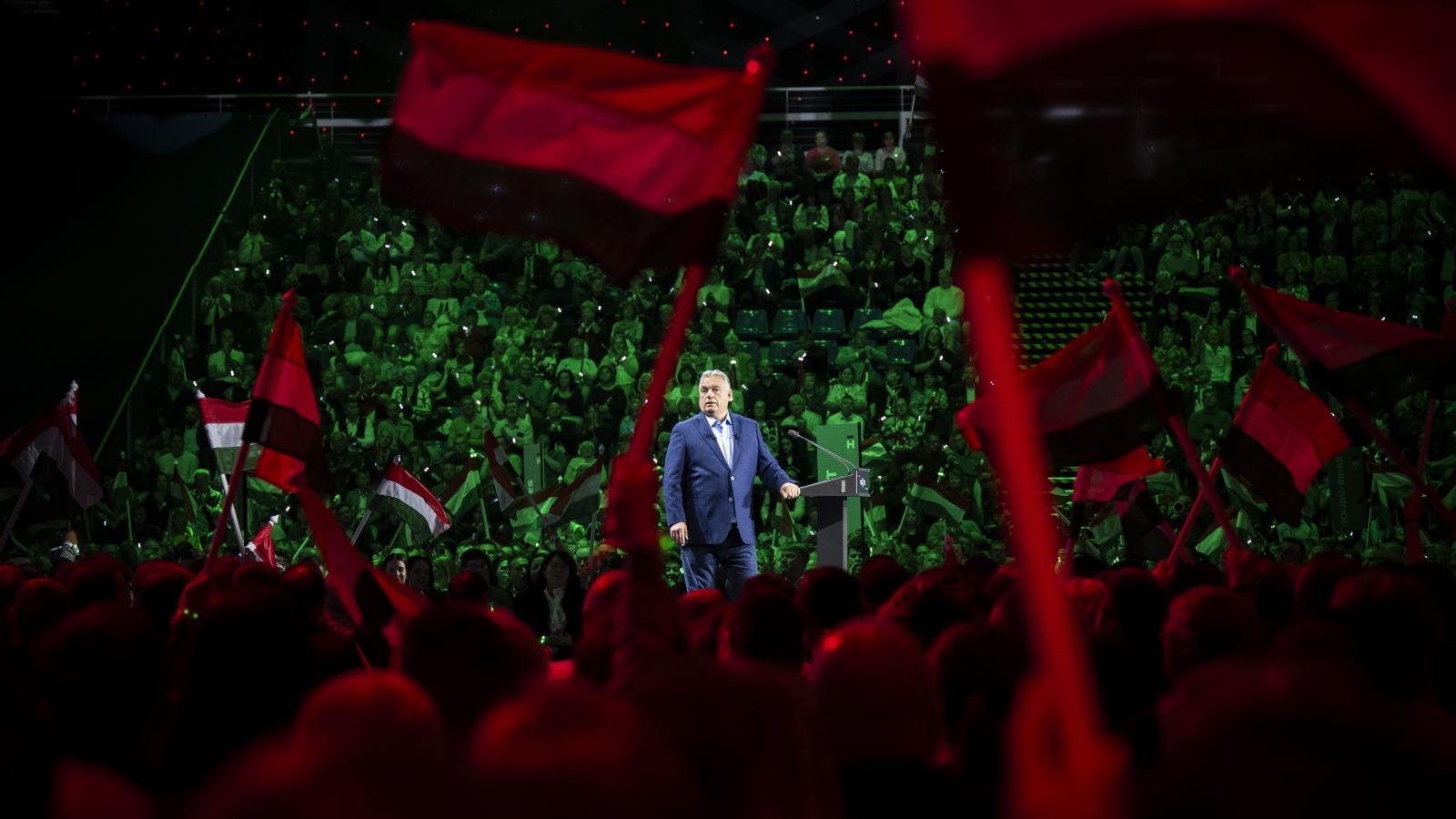 Orbán Viktor miniszterelnök a Harcosok klubja rendezvényen május 18-án