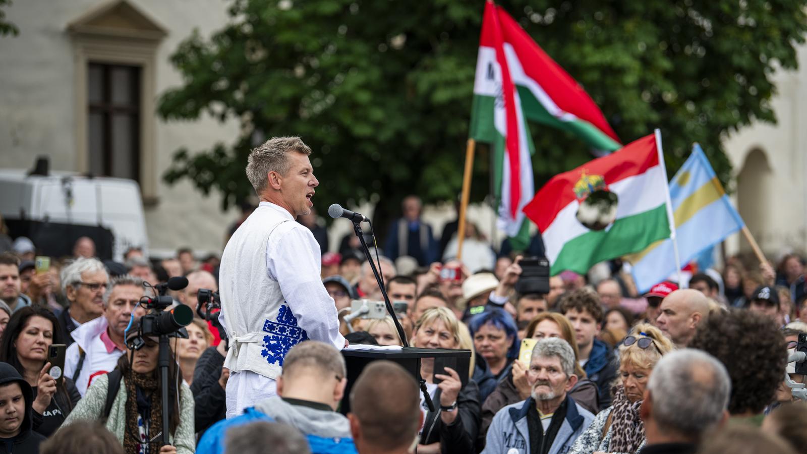 A Tisza elnöke Nagyváradon. Hullámokat keltett