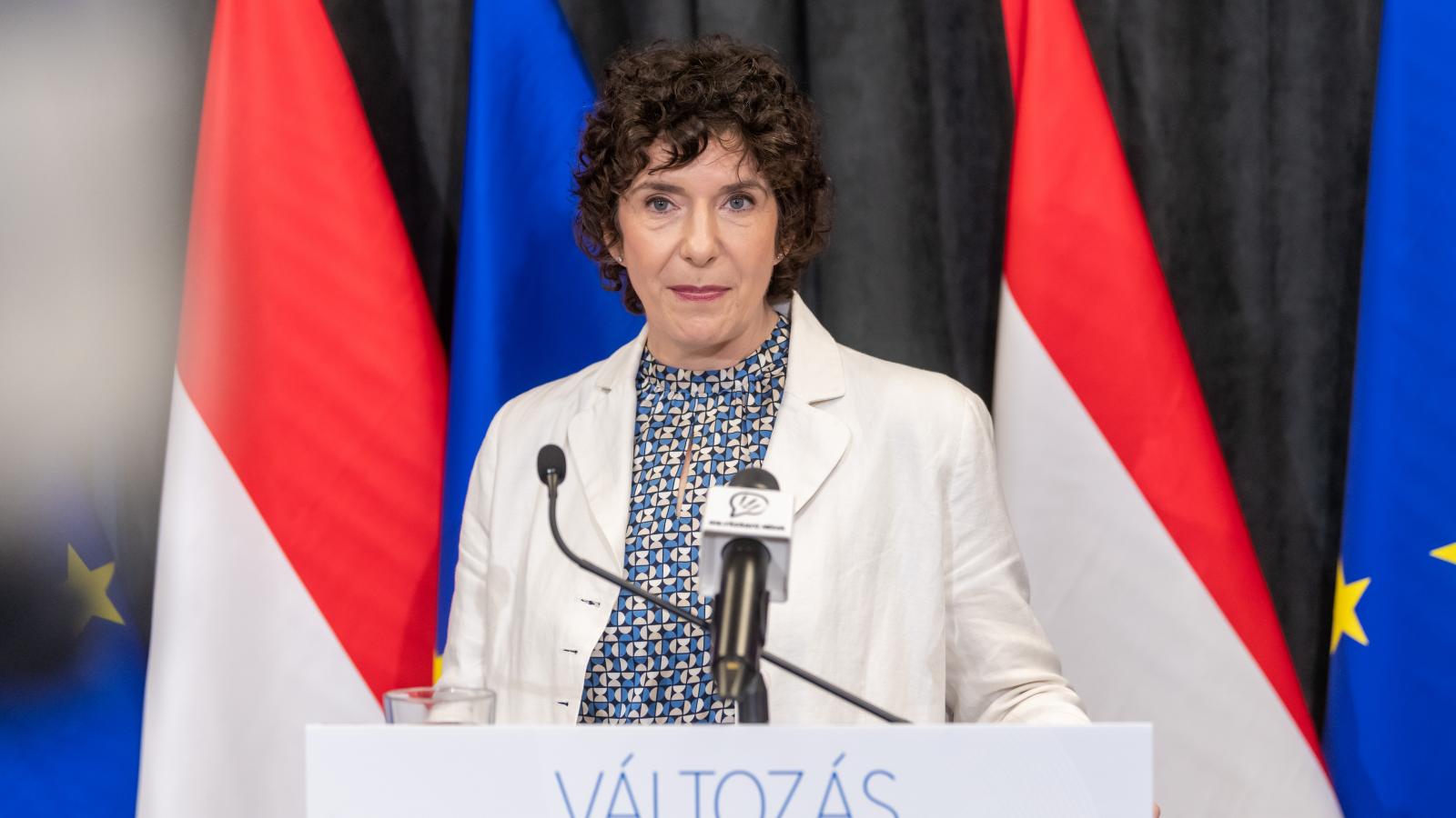 Korábbi felvétel 