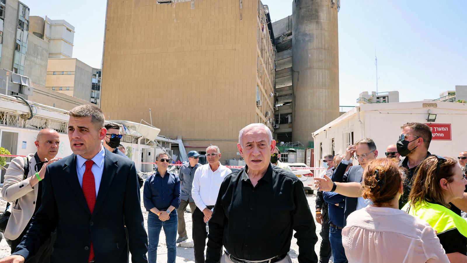 Netanjahu elodázhatja politikai bukását az Irán elleni háborúval