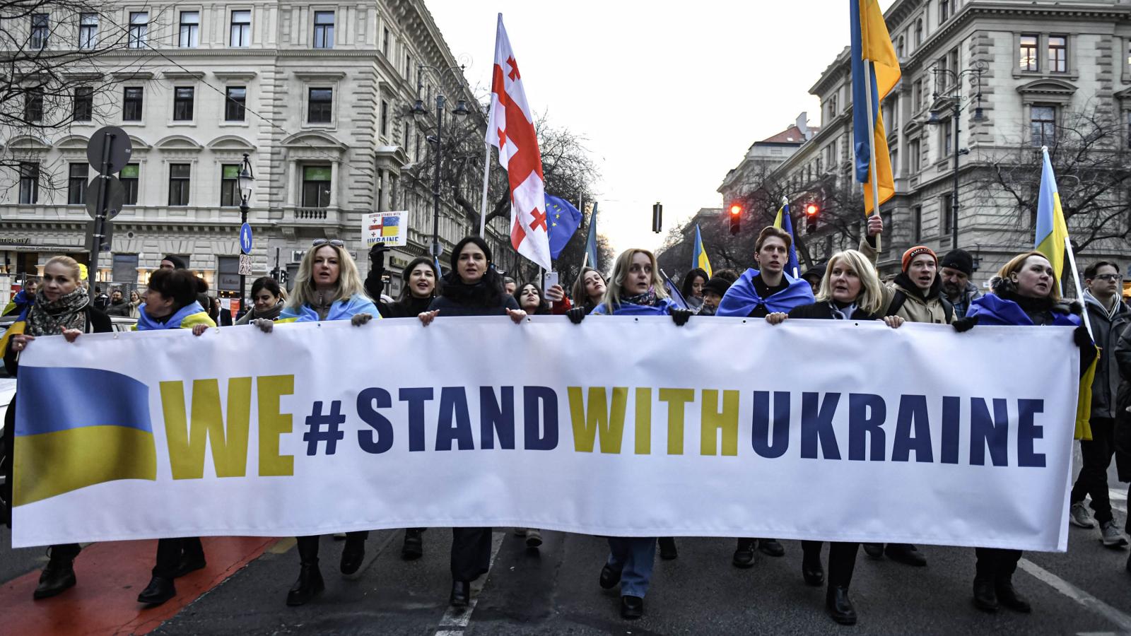 Illusztráció: Megemlékezést Budapesten február 23-án, az orosz-ukrán háború kirobbanásának 3. évfordulóján 