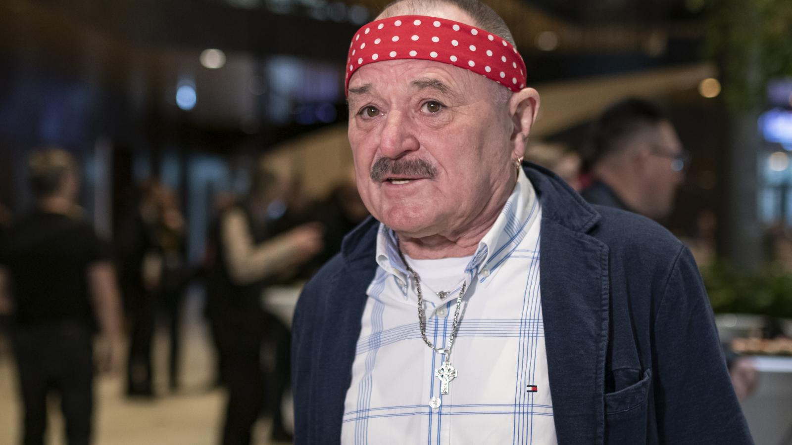 Korábbi felvétel 