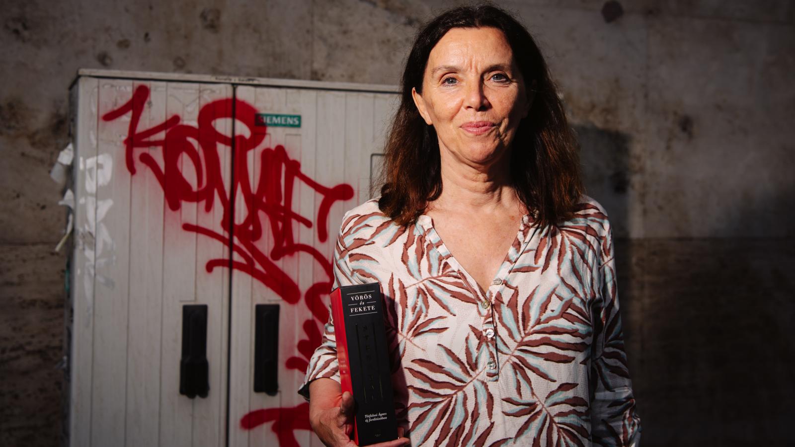 Tótfalusi Ágnes többször fordította többek között Michel Houel­le­becq, ­Georges Simenon és Catherine Millet írók műveit is