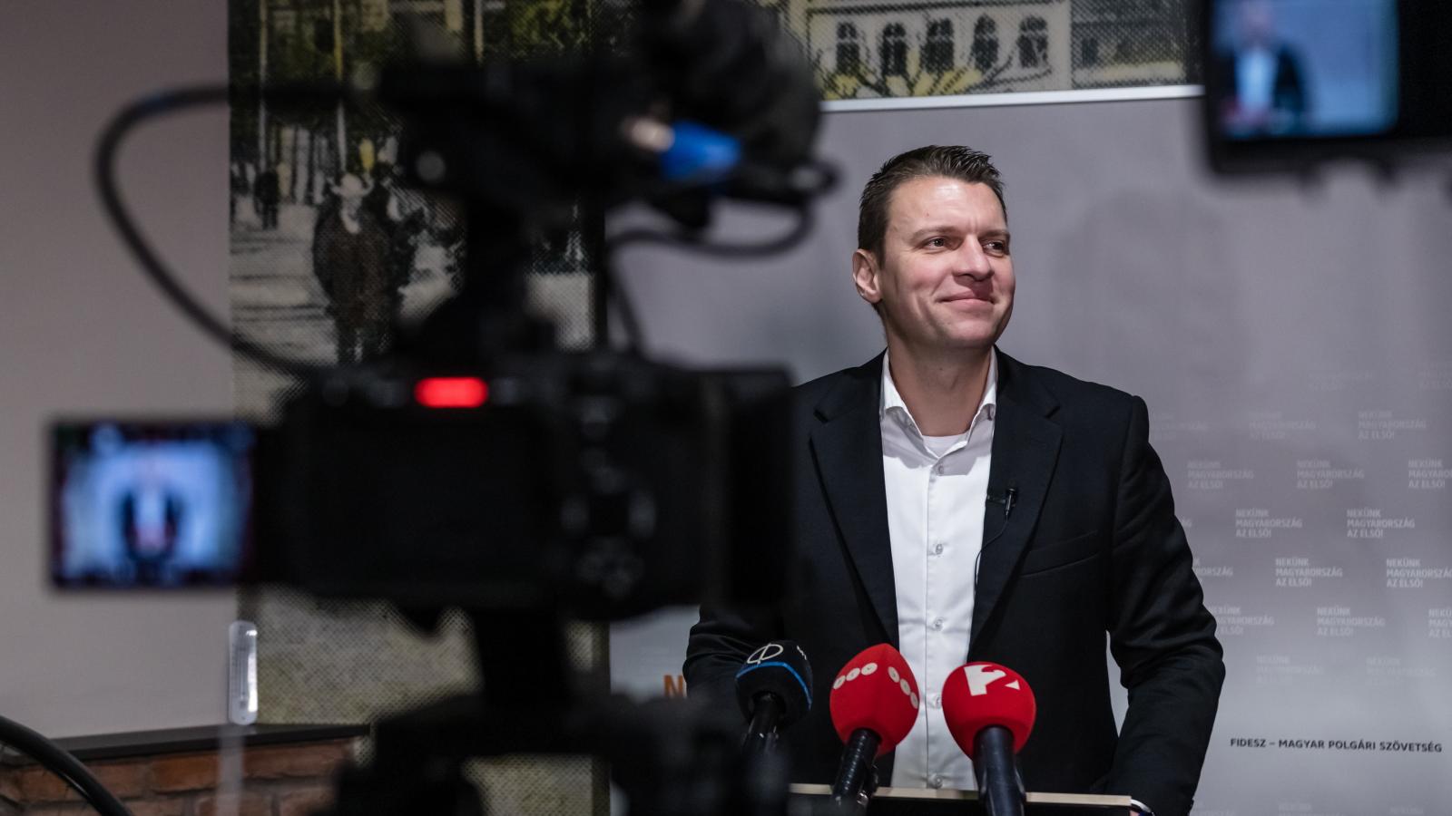 Korábbi felvétel 