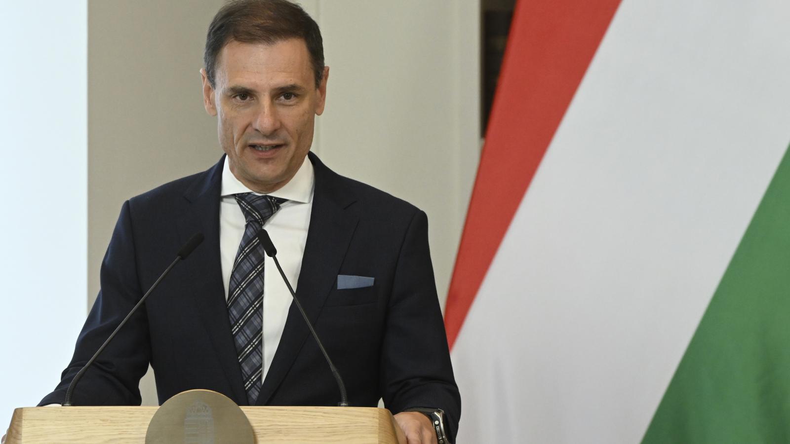 Korábbi felvétel 