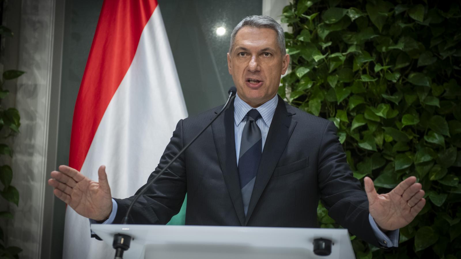 Korábbi felvétel 