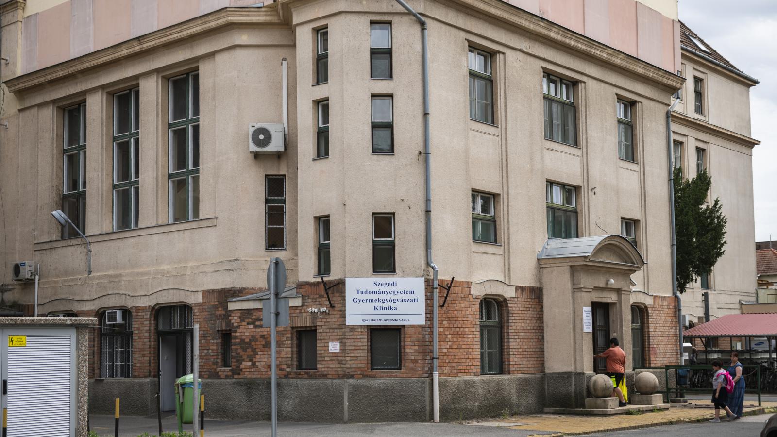 SZTE Szent-Györgyi Albert Klinikai Központ Gyermekgyógyászati Klinika és Gyermek-Egészségügyi Központ