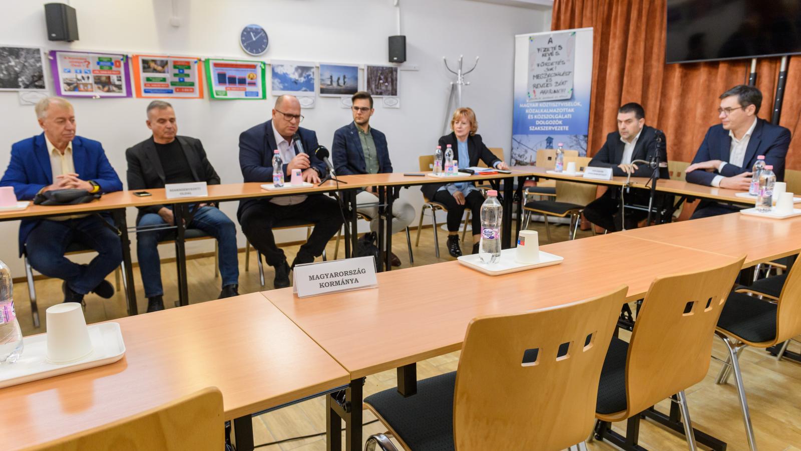 Fővárosi szakszervezetek sztrájkbizottság egyeztetése