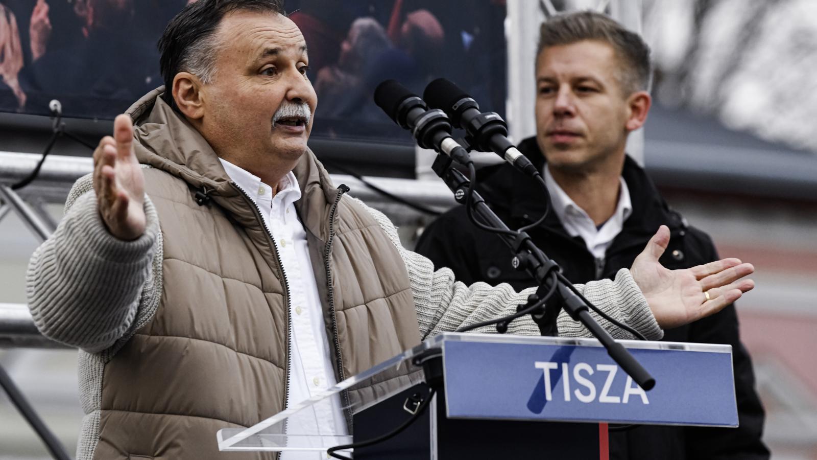 Amióta Gajdos László jelölt lett, a Fidesz támadja az állatpark igazgatóját