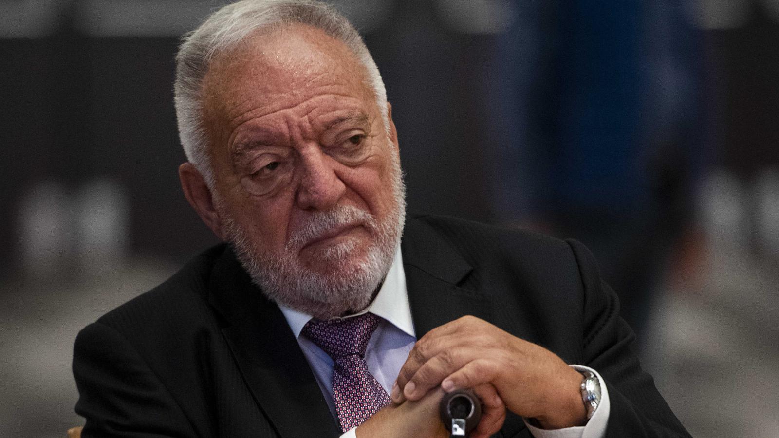 Aján Tamás - Korábbi felvétel 