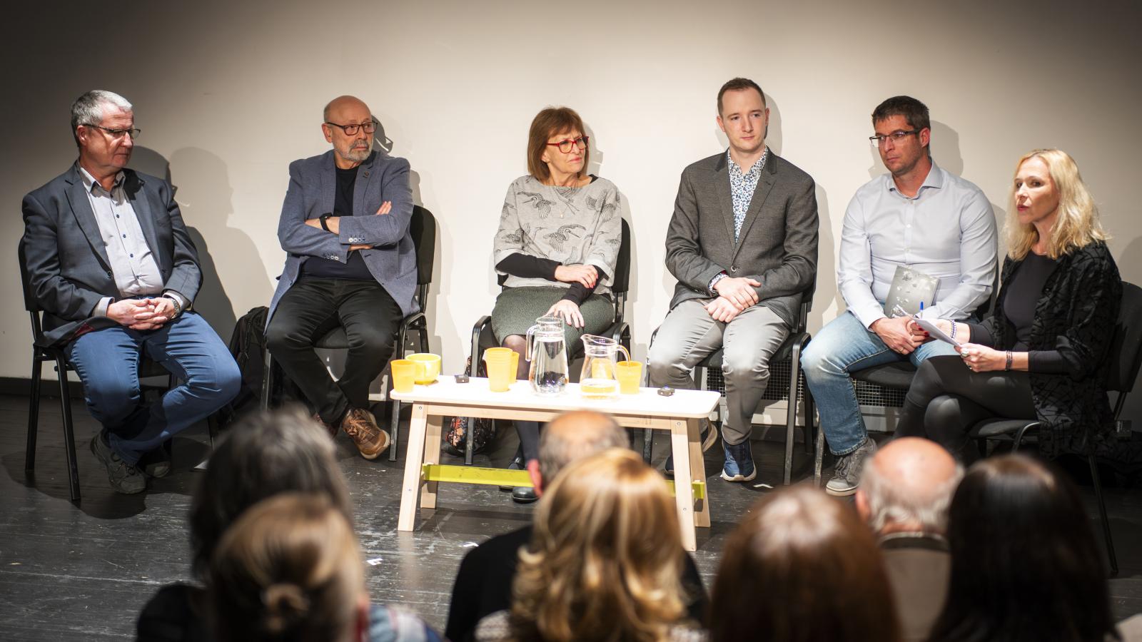 Amióta Karsai Dani berúgta az ajtót, azóta egyre több helyen beszélnek az eutanáziáról