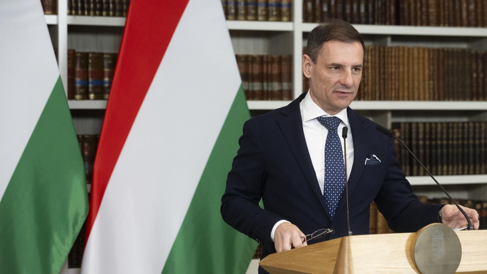 Tuzson Bence sajtótájékoztatója december 15-én