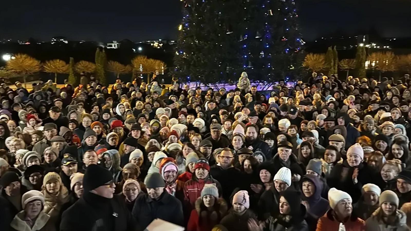 A tiltakozó tömeg Krasznodarban december 15-én.