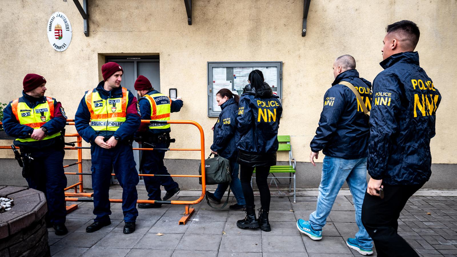 A rendőrök nemcsak a Szőlő utcai javítóintézetbe mentek, hanem gyermekotthonokba is