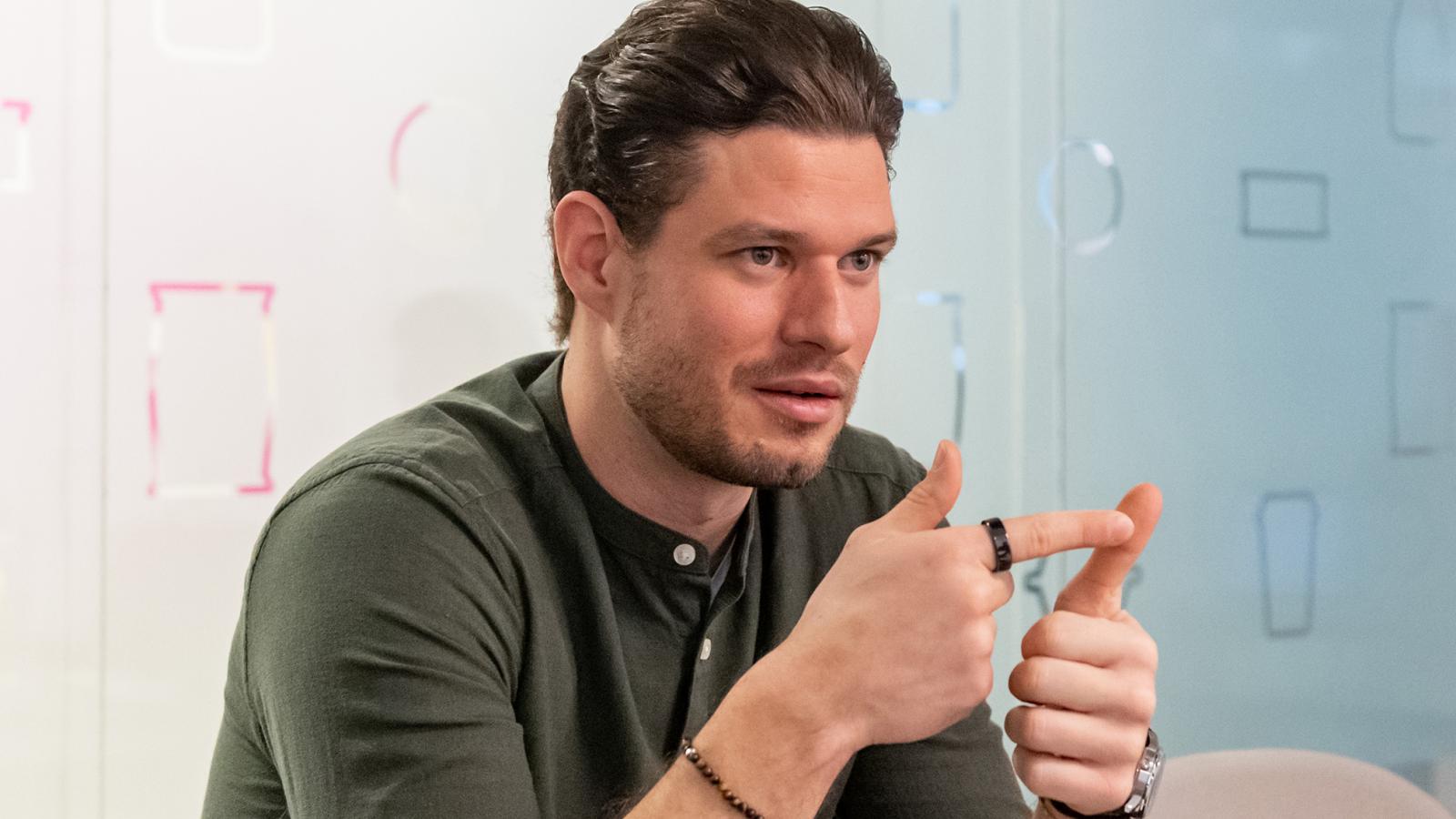 „Nemcsak logisztikai, hanem platformcégként is definiáljuk magunkat. Így kifejezetten fontosnak tartjuk azt a szerepünket, hogy mit tudunk hozzáadni a helyi gazdasághoz és a társadalomhoz a különböző szereplők összekötésével”