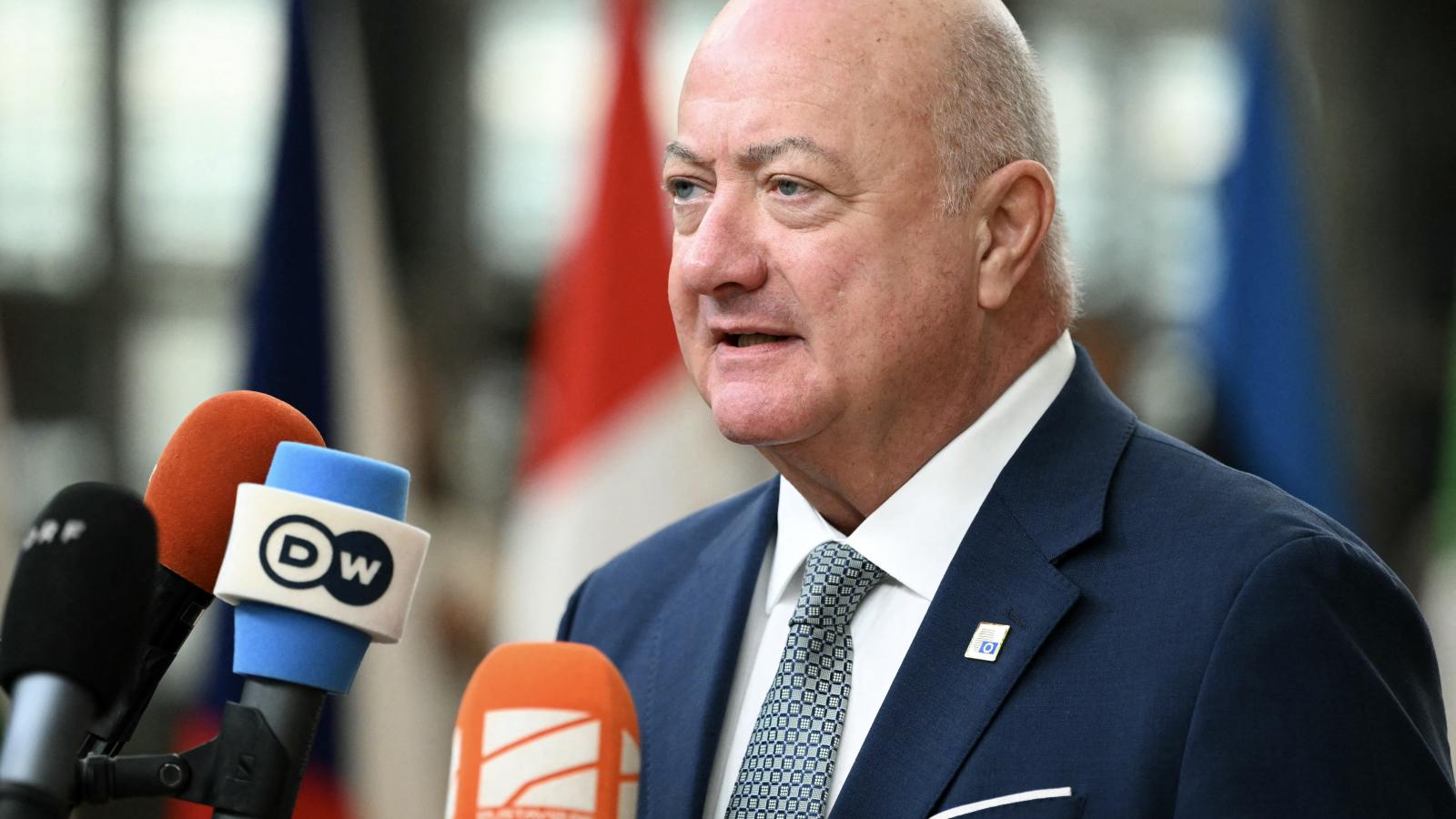 Christian Stockerre nehéz év vár. Annál is inkább, mert a kancellár pártja, az ÖVP messze le van maradva a szélsőjobboldali Osztrák Szabadságpárt mögött