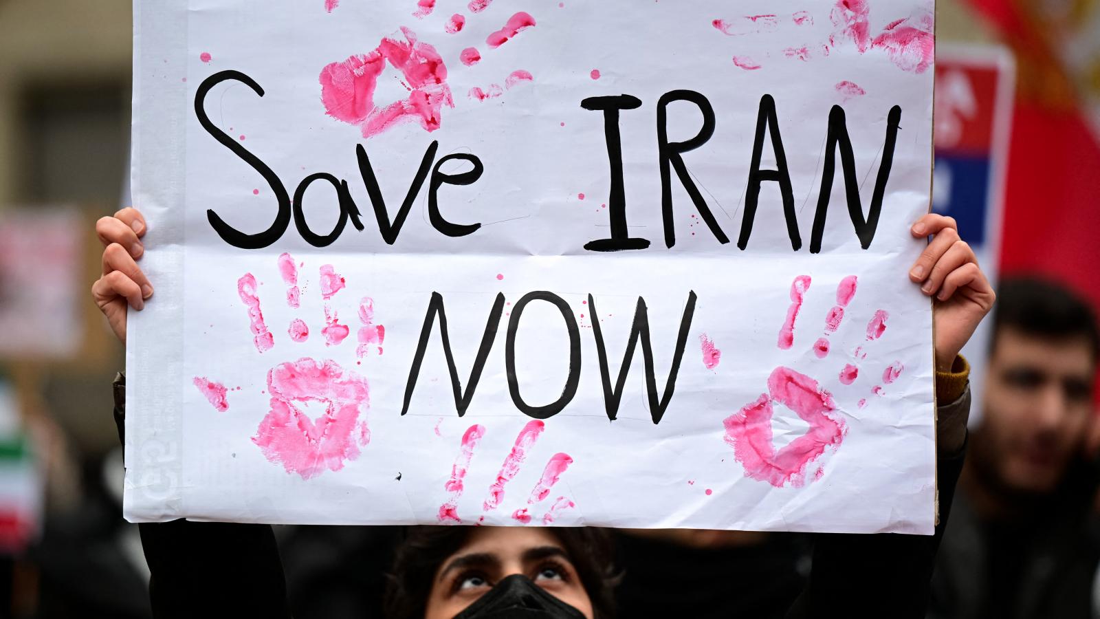 Képünk illusztráció, nem Debrecenben, hanem egy milánói tüntetésen készült. 