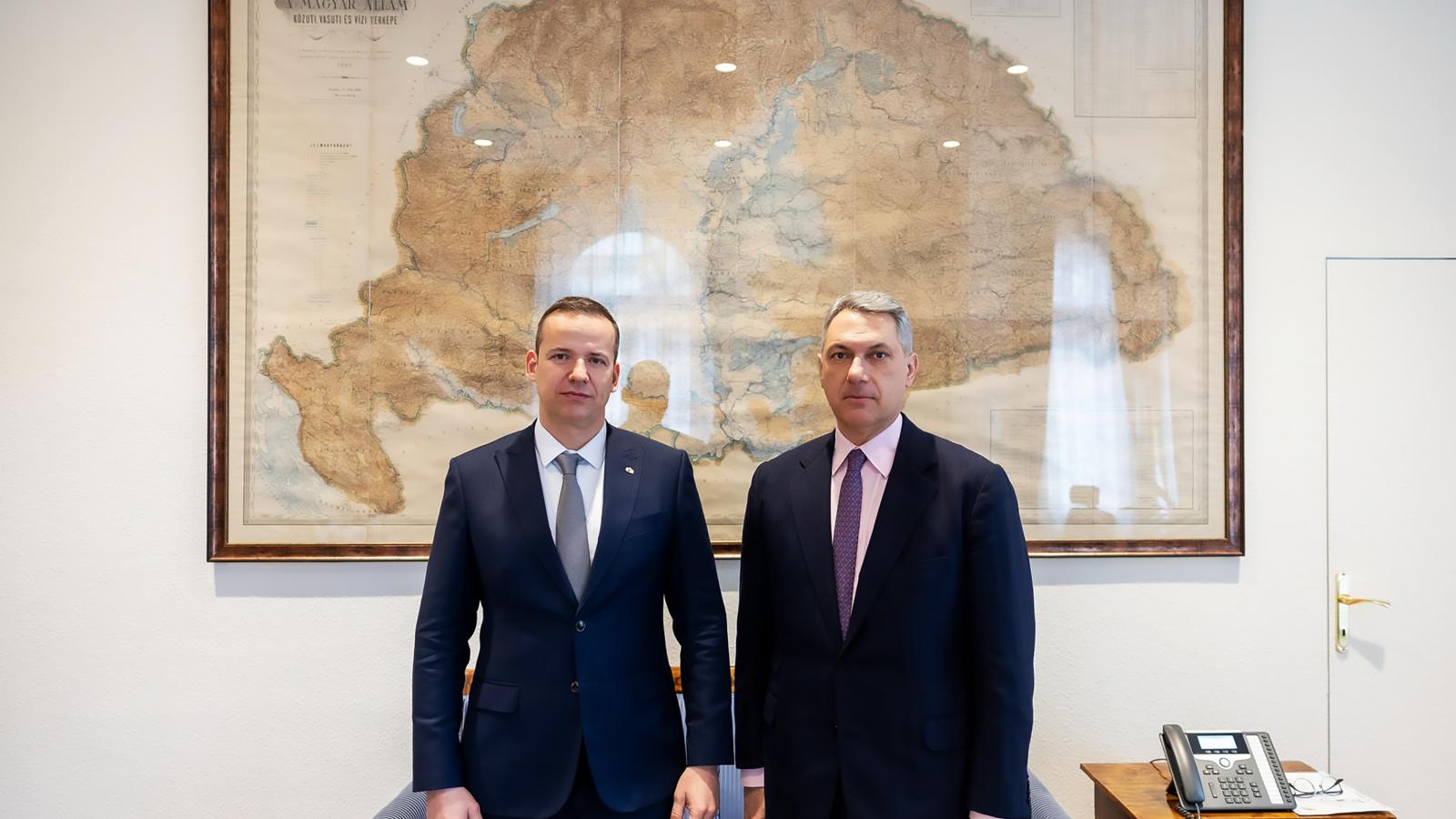 Toroczkai László és Lázár János 2025. február 25-én.