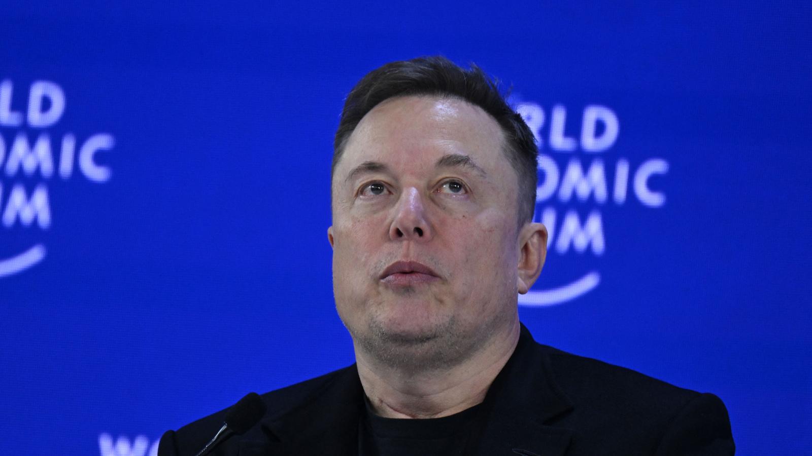 Elon Musk - Korábbi felvétel 