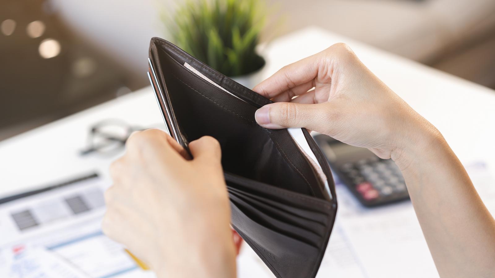 Hiába lett több a minimálbér, sokan azt érzik, így is üres a tárcájuk 