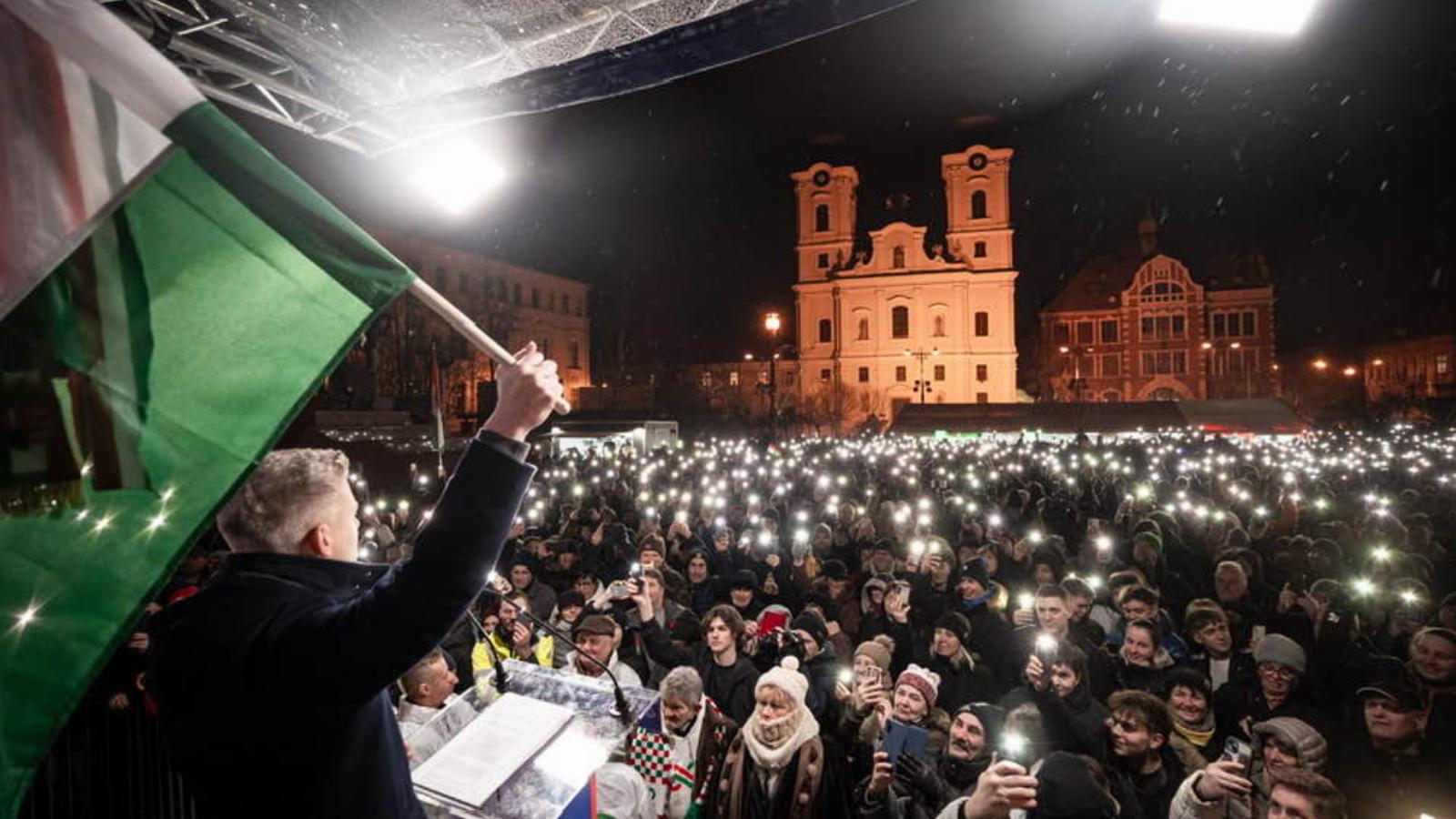 Magyar Péter és a miskolci tömeg
