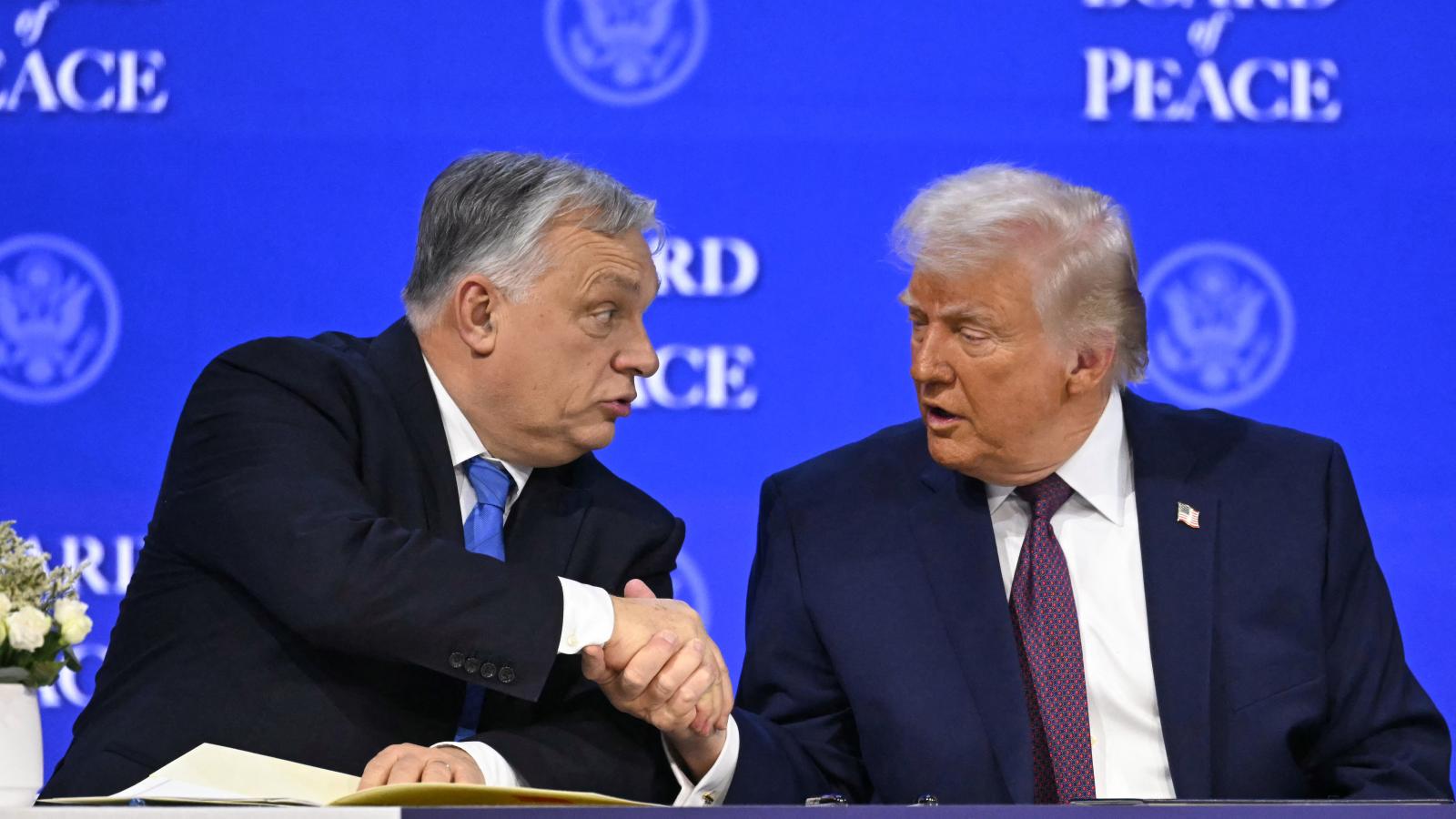 Orbán és Trump a Béketanácsnak nevezett szerveződés ügyében is együtt mozog