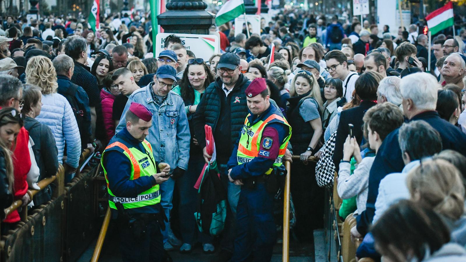 Nemzeti Menet - Tisza Párt